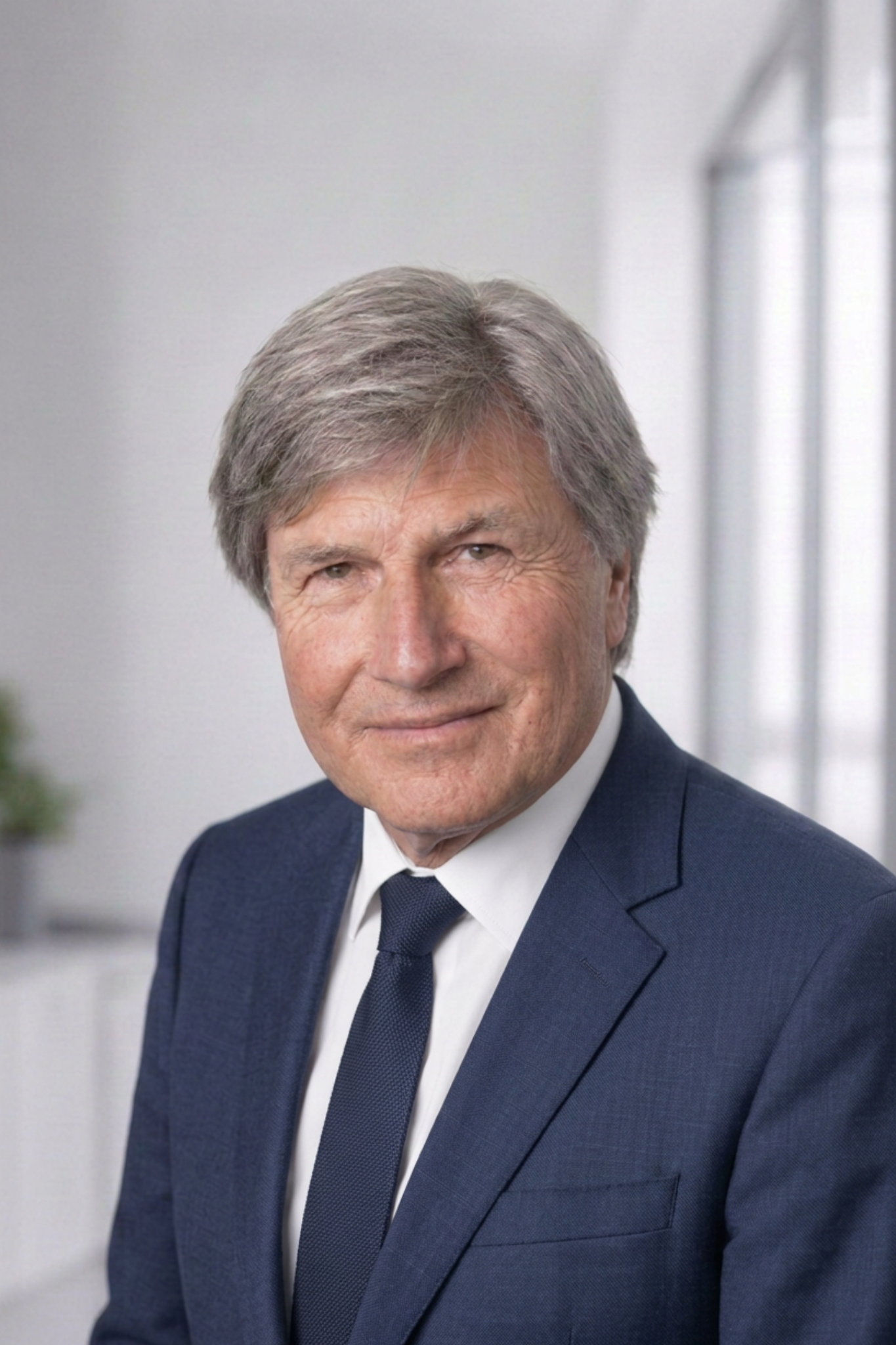 Hans-Jochen Brand